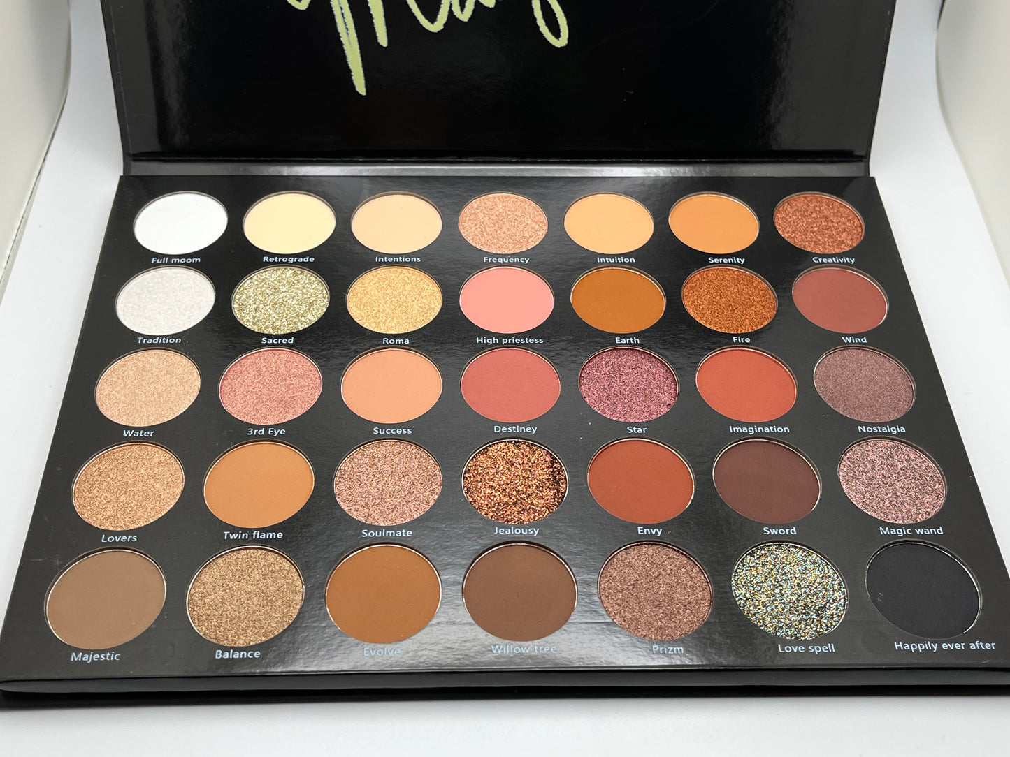 Pretty Gypsy - Pressed Powder Palette